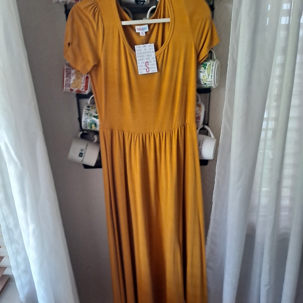 Lularoe Riley